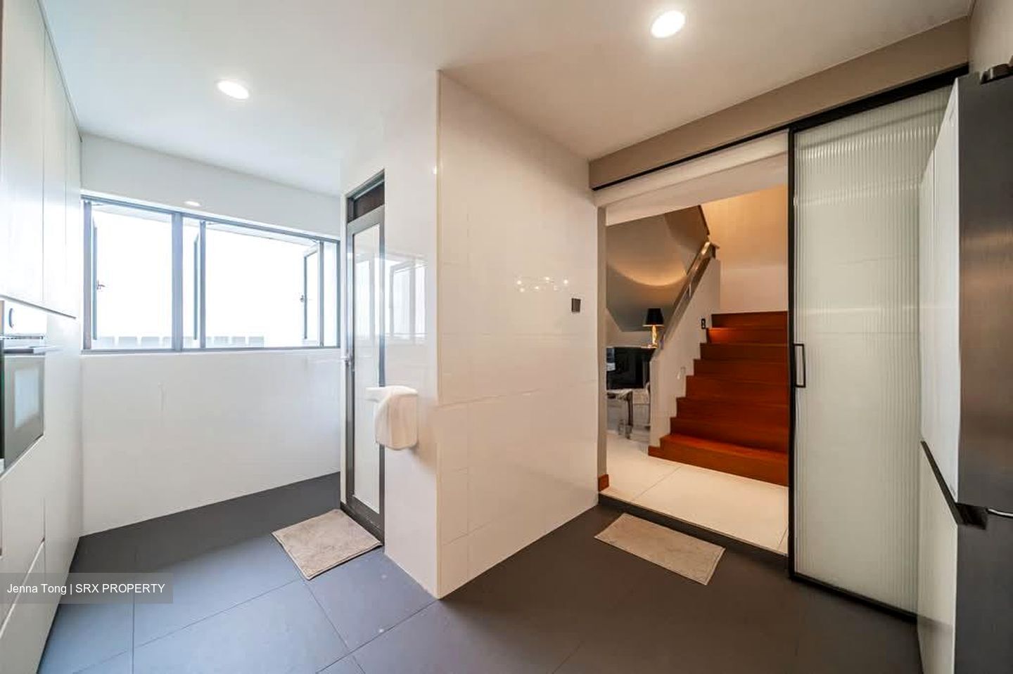 Blk 716 Bedok Reservoir Garden (Bedok), HDB Executive #564070701